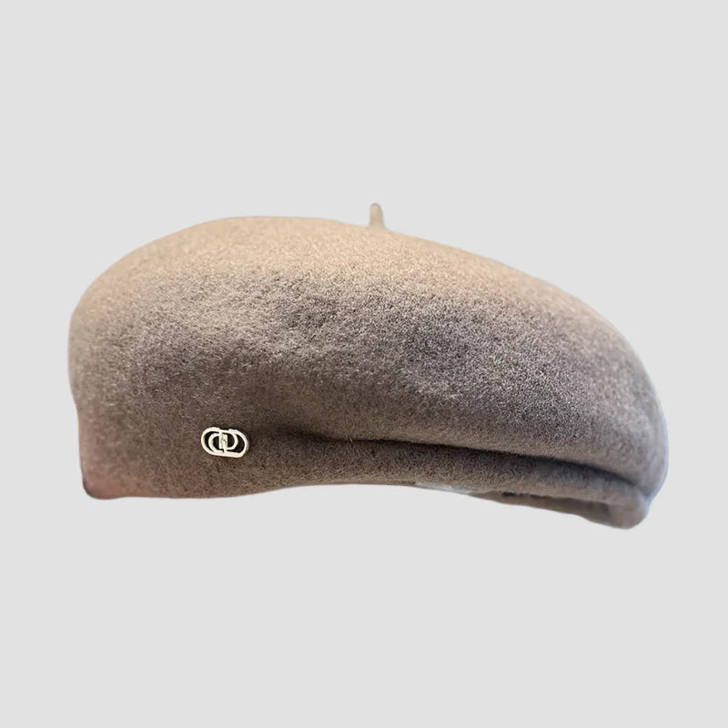 Beige wool beret.