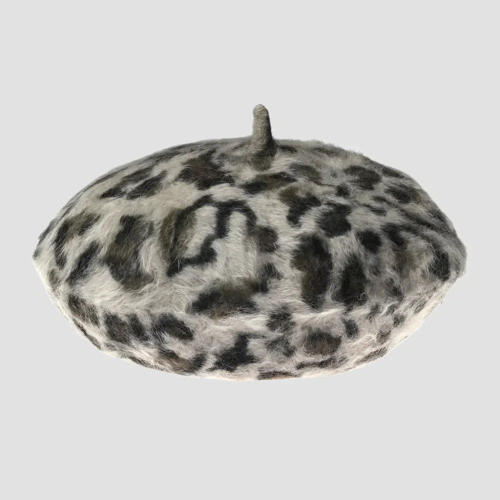 Spotted beret hat.