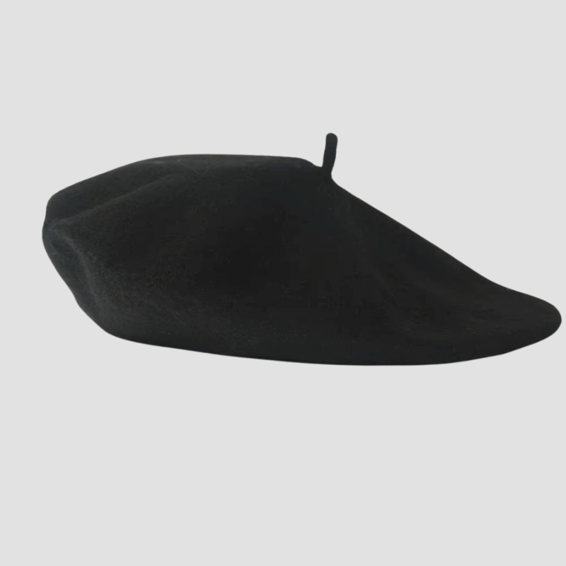 black-french-beret