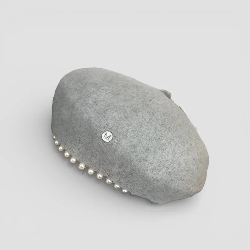 Gray felt beret with pearl brim and metallic logo for Beret with Pearls