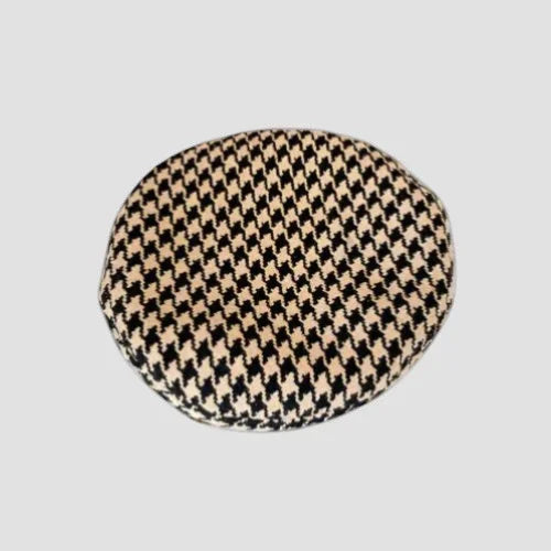 Black and beige houndstooth checkered beret cap