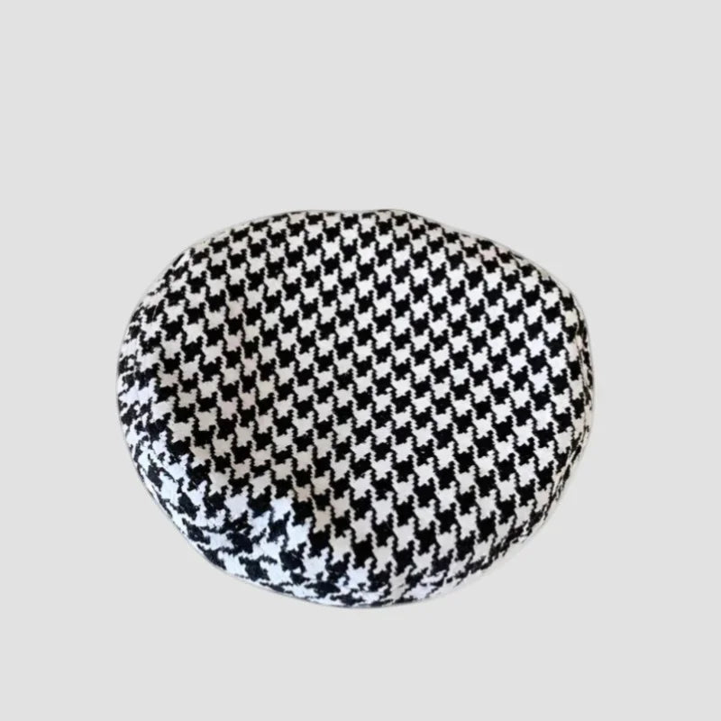 Black and white houndstooth checkered beret, round woven fabric