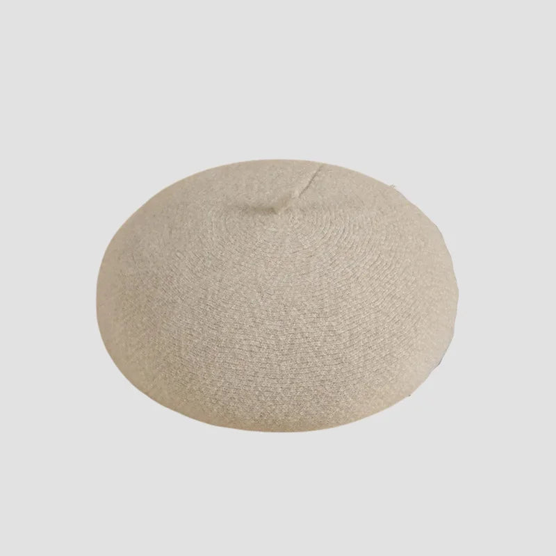 Beige textured beret.