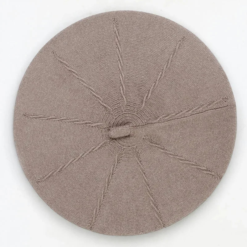 Original French Beret: beige knitted beret with radial stitching pattern