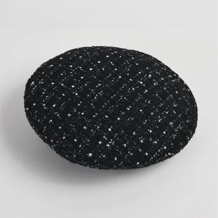 Black and white tweed beret.